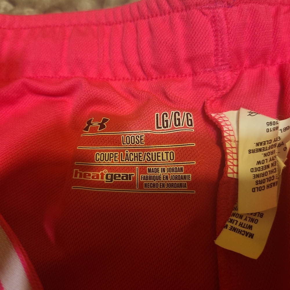Shorts - Picture 6 of 10